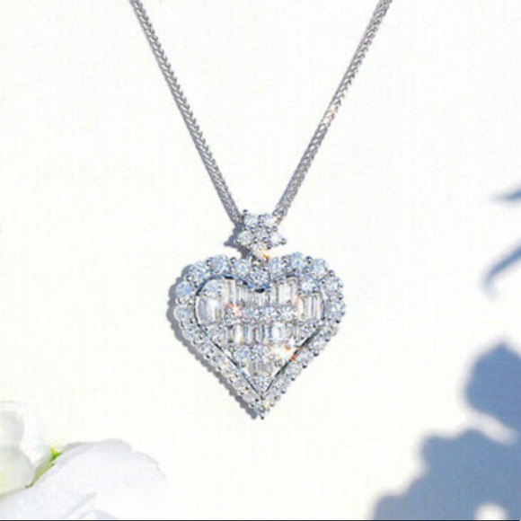 NEW Sterling silver Heart Diamond Necklace - Picture 2 of 5